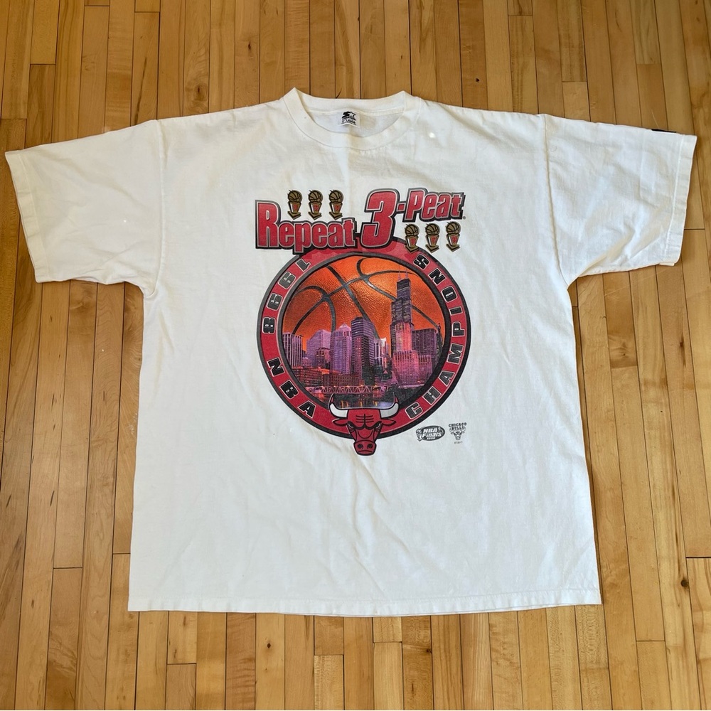 STARTER White Crewneck Tee with Black Logo Tag